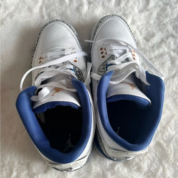 Jordan 3 Retro Wizards - Picture 2 of 5